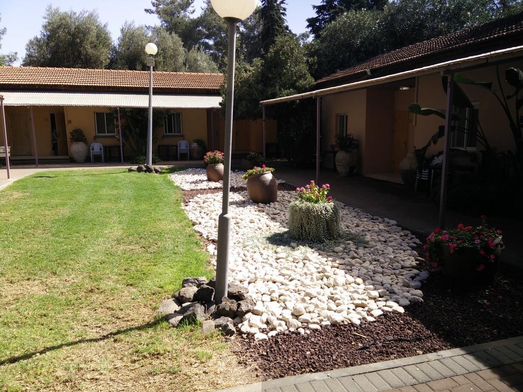 Etnachta Kibbutz Afik Villa Exterior foto